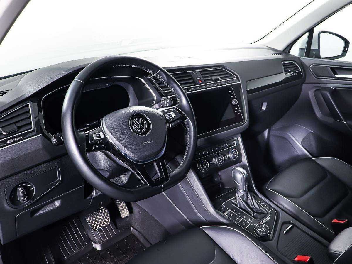 Volkswagen Tiguan б/у, 2017, Роботизированная. Фото: #12