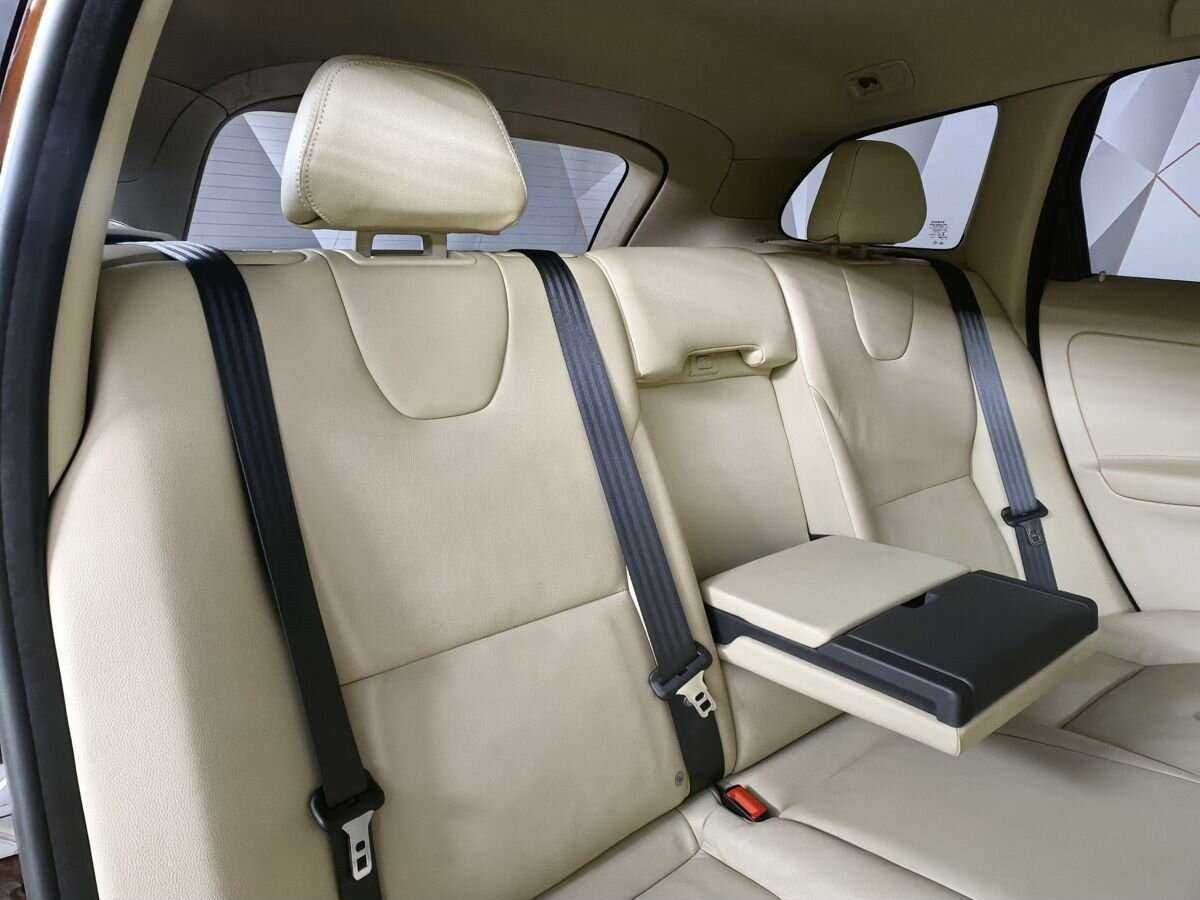 Вольво ИксЦ60 б/у, 2015, Автоматическая. Фото: #13