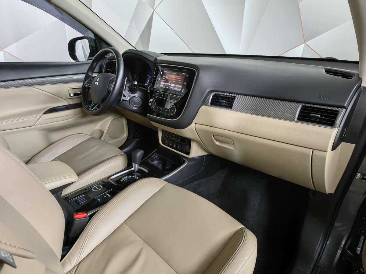 Митсубиши Оутлэндер б/у, 2019, Вариатор. Фото: #8