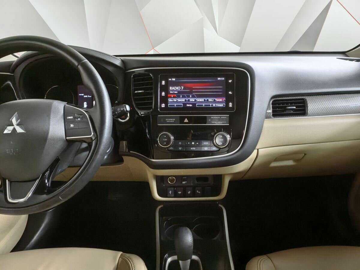 Митсубиши Оутлэндер б/у, 2019, Вариатор. Фото: #10