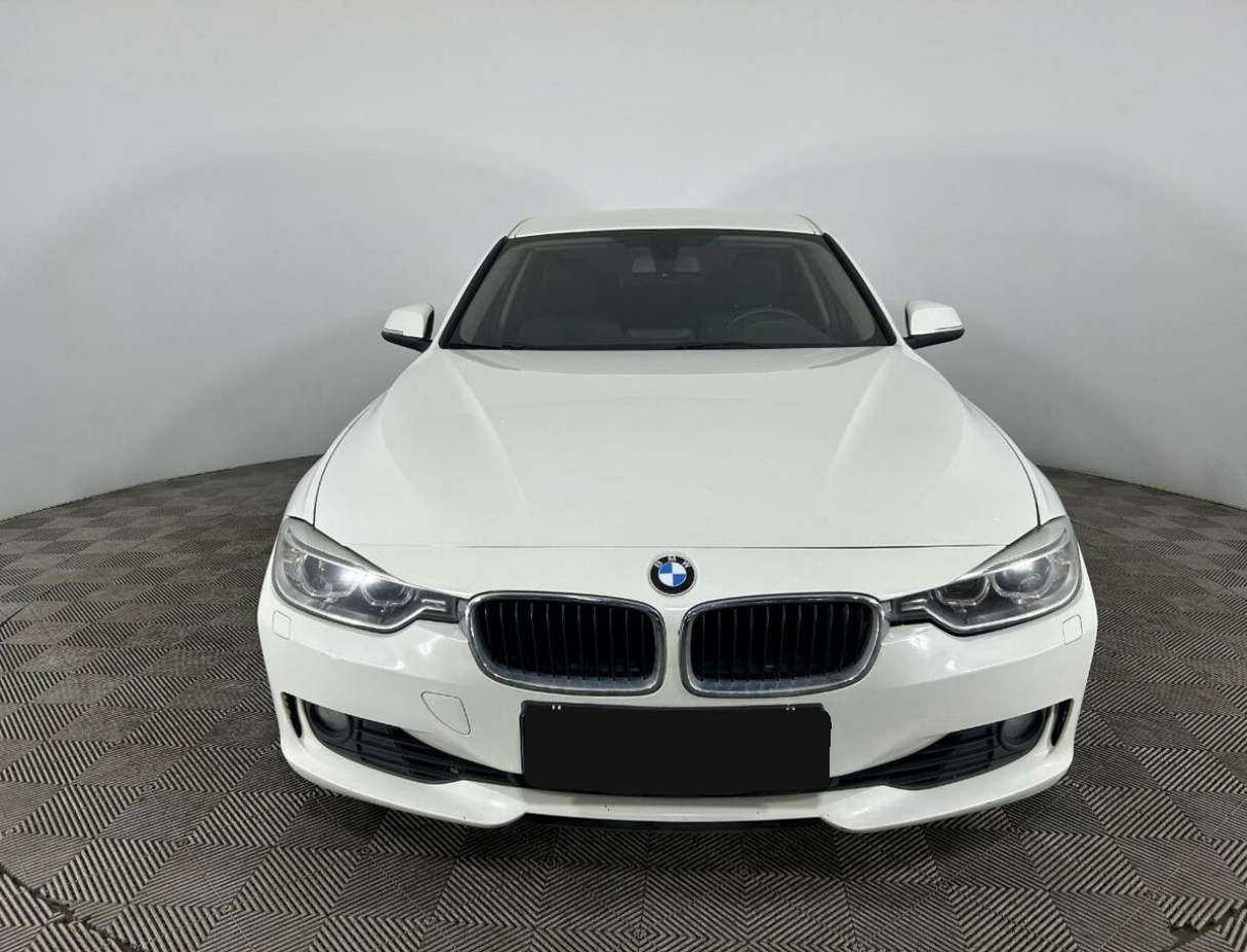 БМВ 3 серии б/у, 2014, Автоматическая. Фото: #1