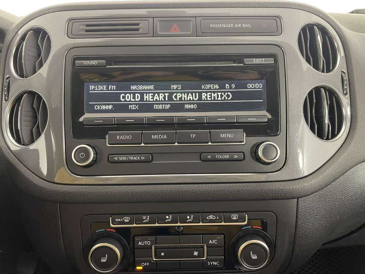 Volkswagen Tiguan б/у, 2014, Механическая. Фото: #9