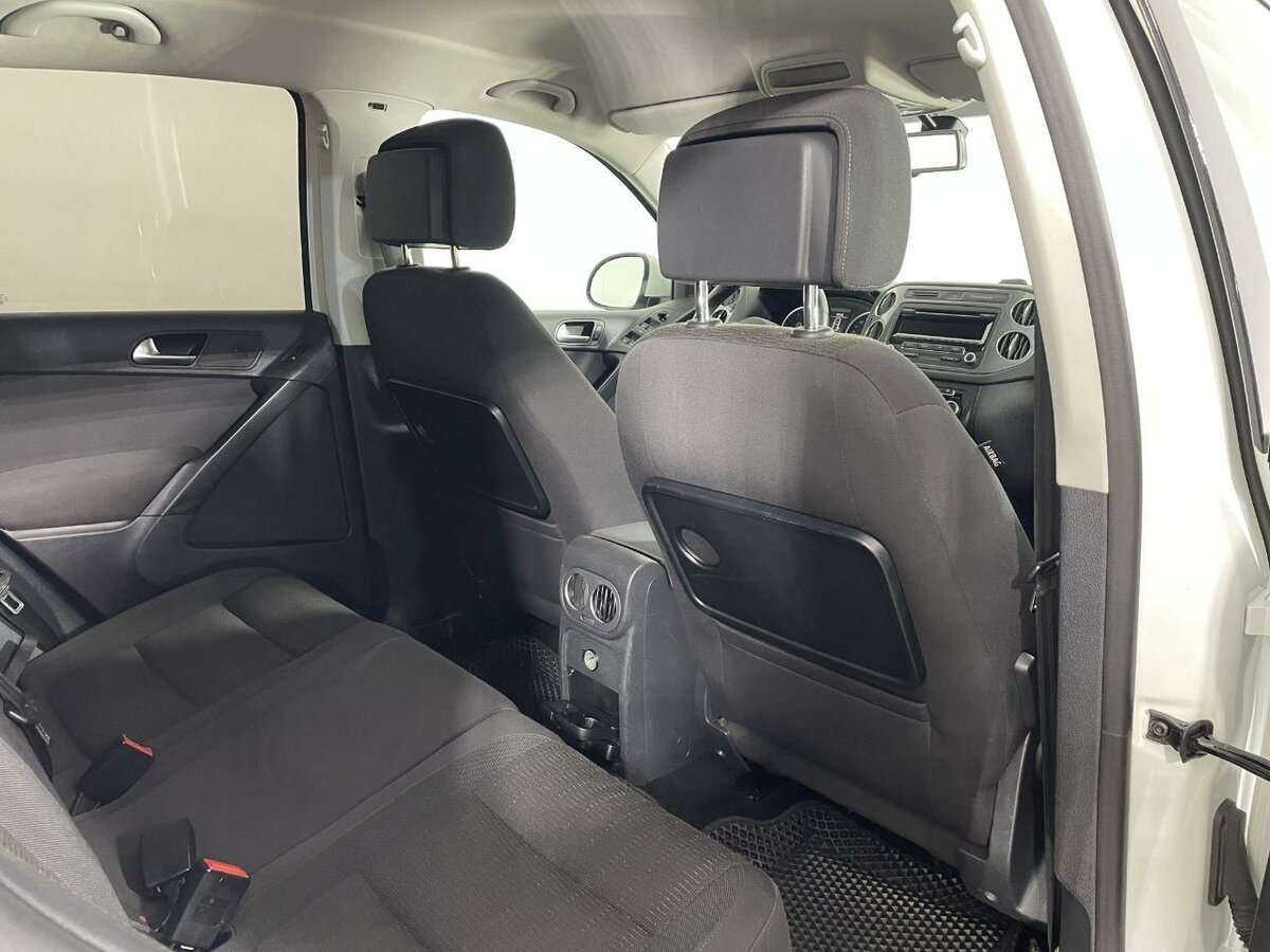 Volkswagen Tiguan б/у, 2014, Механическая. Фото: #13