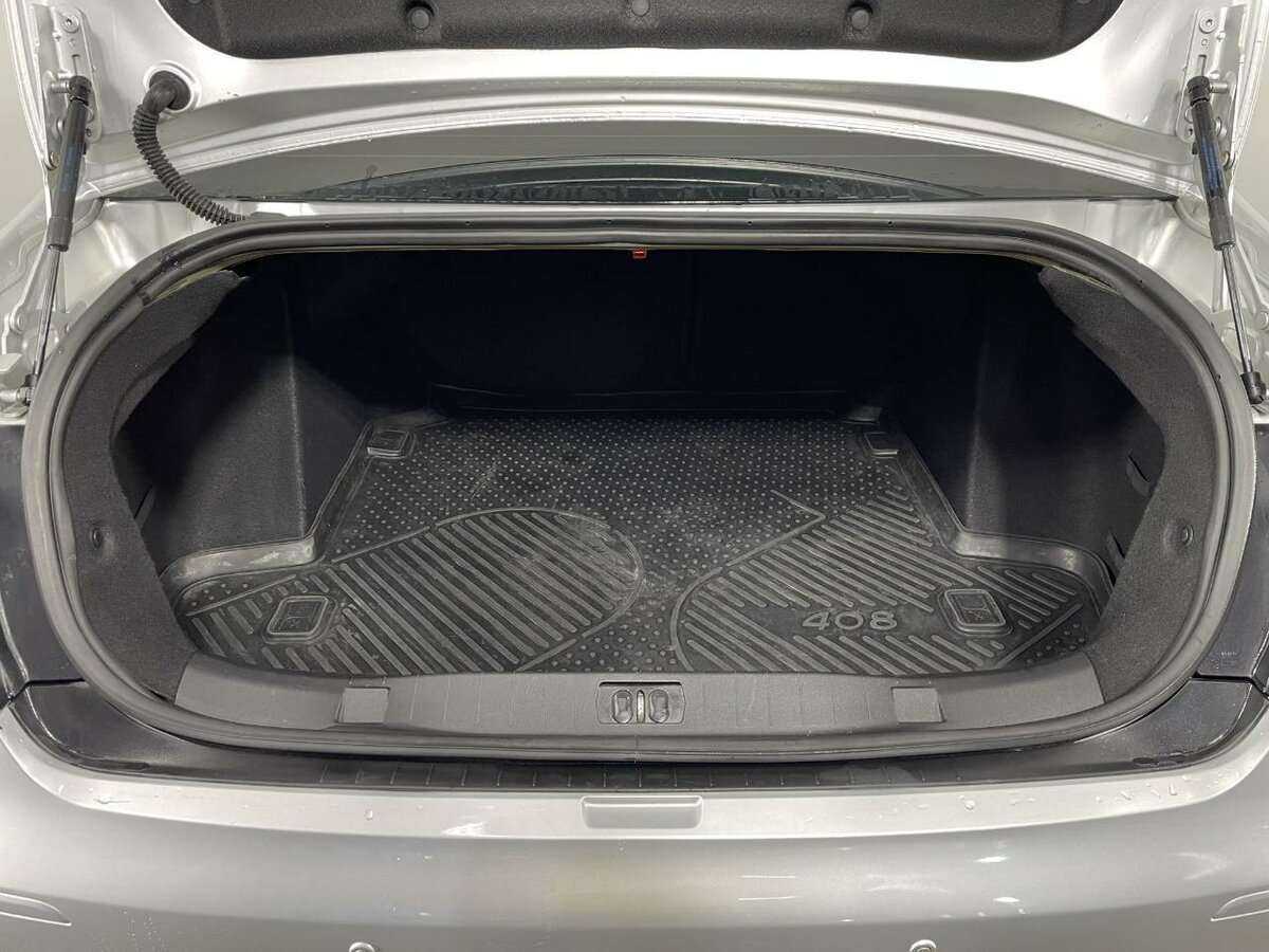 Пежо 408 б/у, 2016, Механическая. Фото: #17