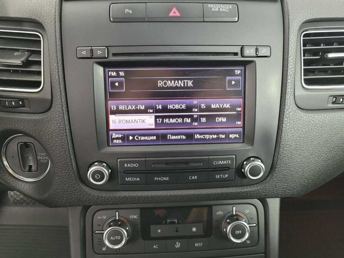 Volkswagen Touareg б/у, 2012, Автоматическая. Фото: #11