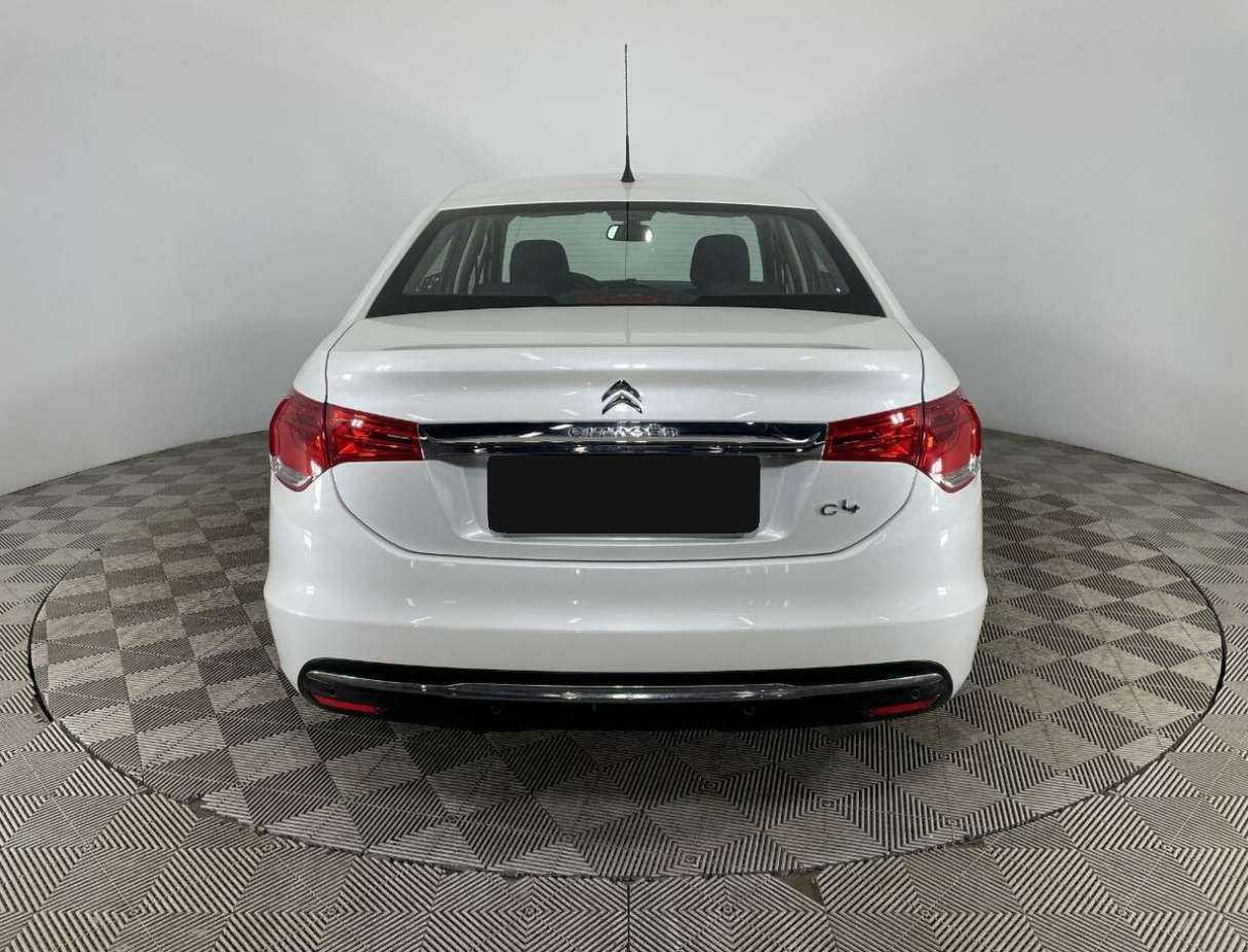 Ситроен Ц4 б/у, 2021, Автоматическая. Фото: #2