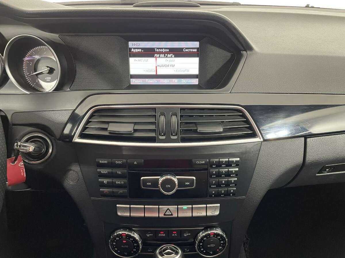 Мерседес-Бенц Ц-Класс б/у, 2012, Автоматическая. Фото: #11