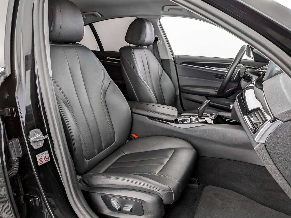 БМВ 5 серии б/у, 2018, Автоматическая. Фото: #17