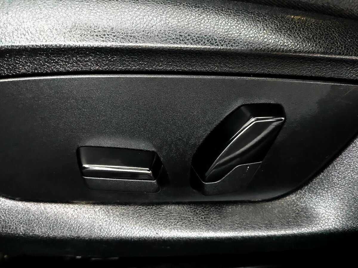 БМВ 5 серии б/у, 2018, Автоматическая. Фото: #16