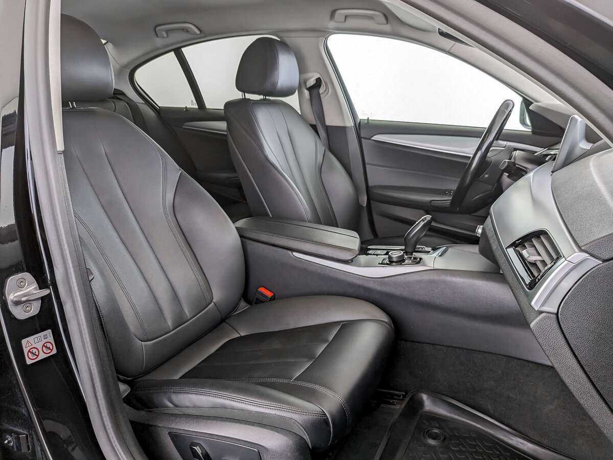 БМВ 5 серии б/у, 2018, Автоматическая. Фото: #18