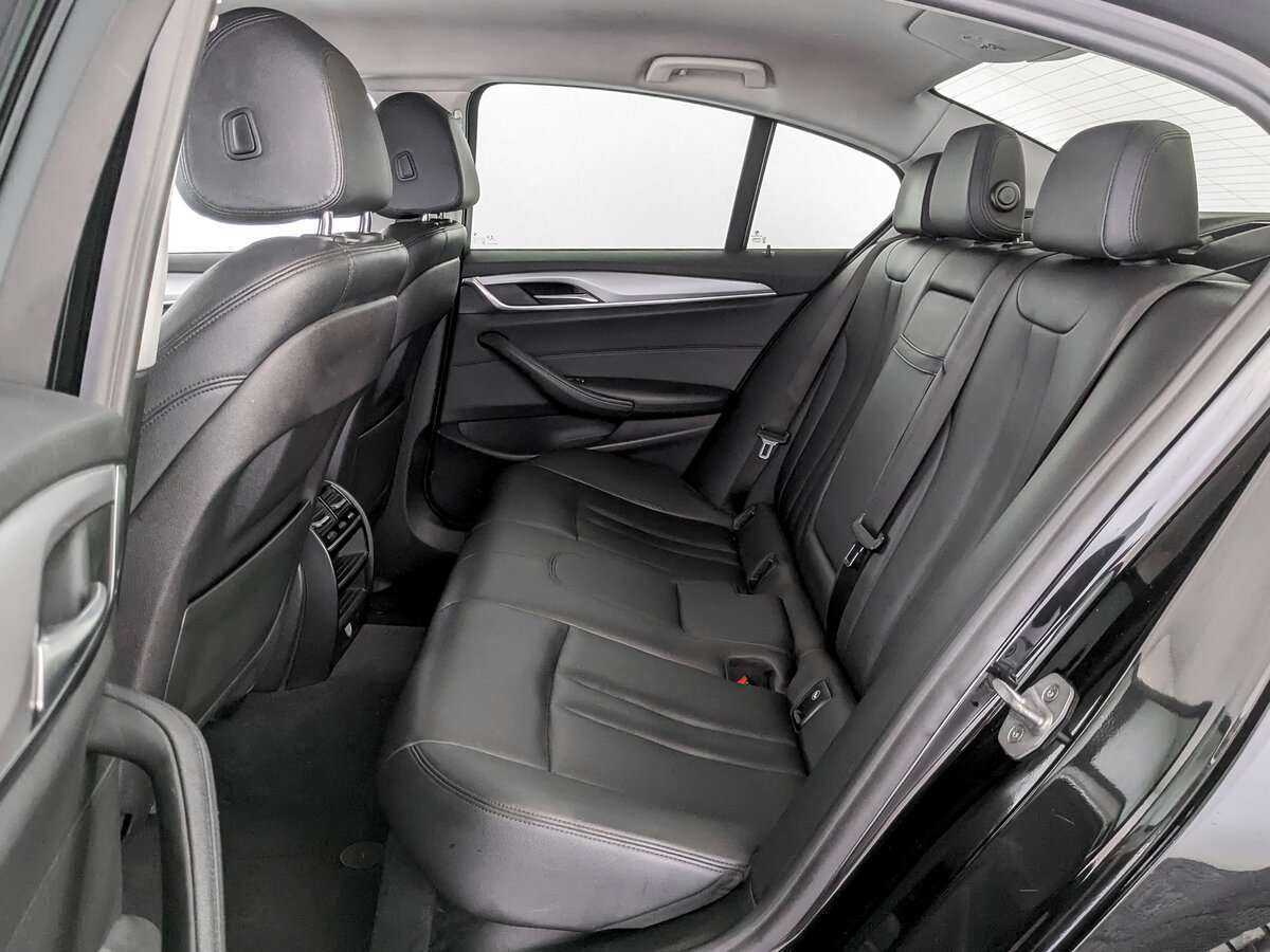 БМВ 5 серии б/у, 2018, Автоматическая. Фото: #9