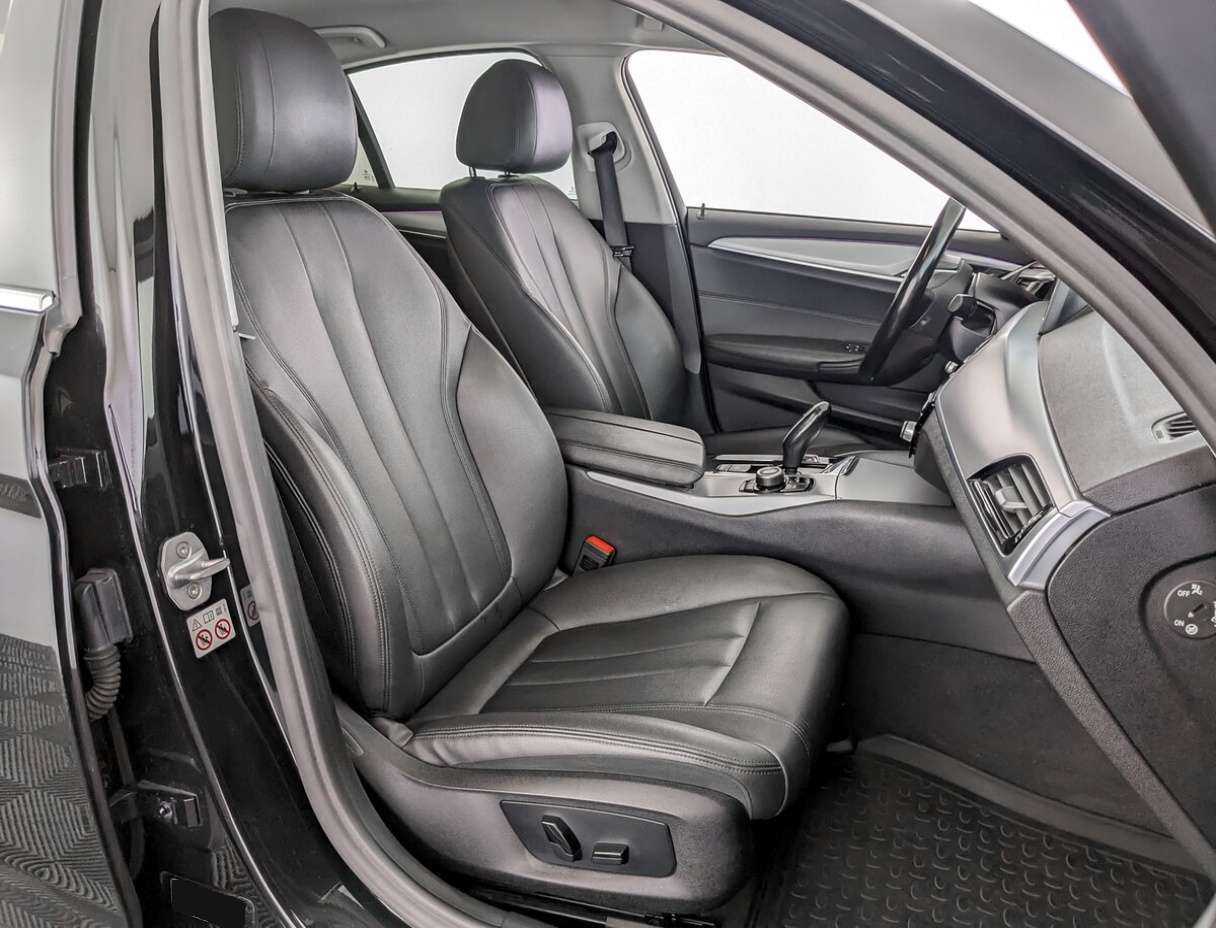 БМВ 5 серии б/у, 2018, Автоматическая. Фото: #18