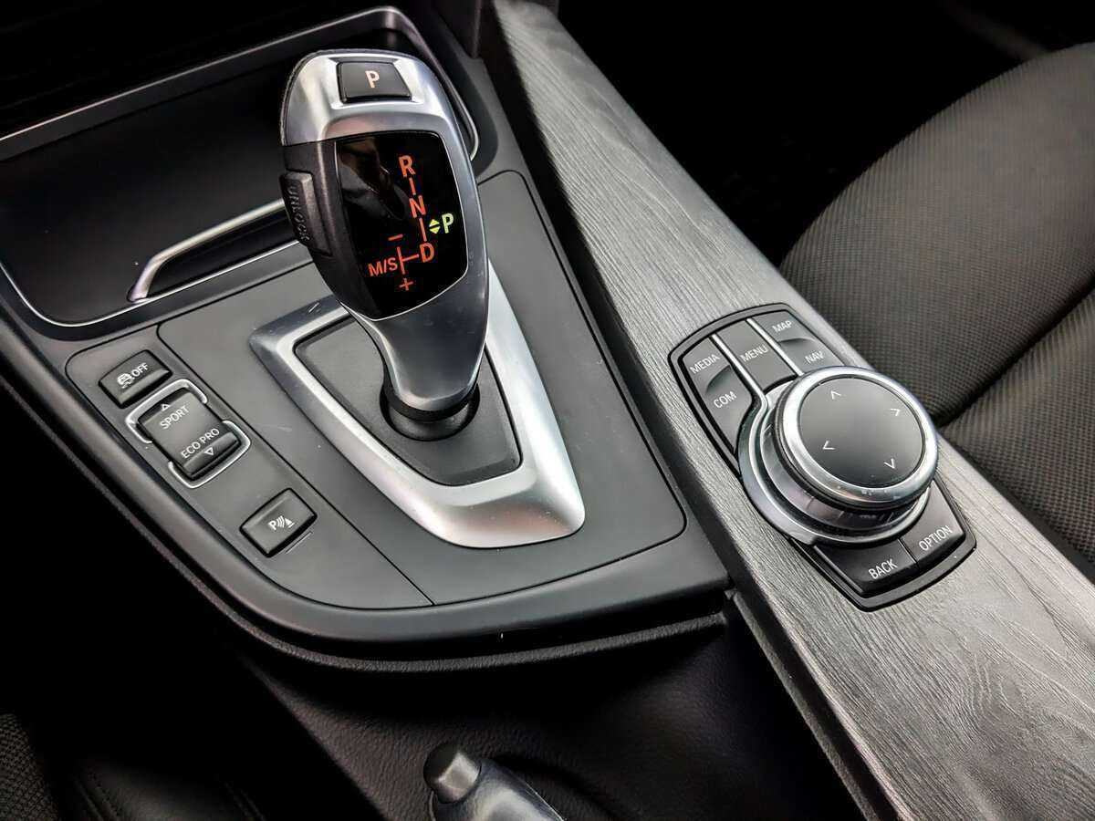 БМВ 3 серии б/у, 2019, Автоматическая. Фото: #19