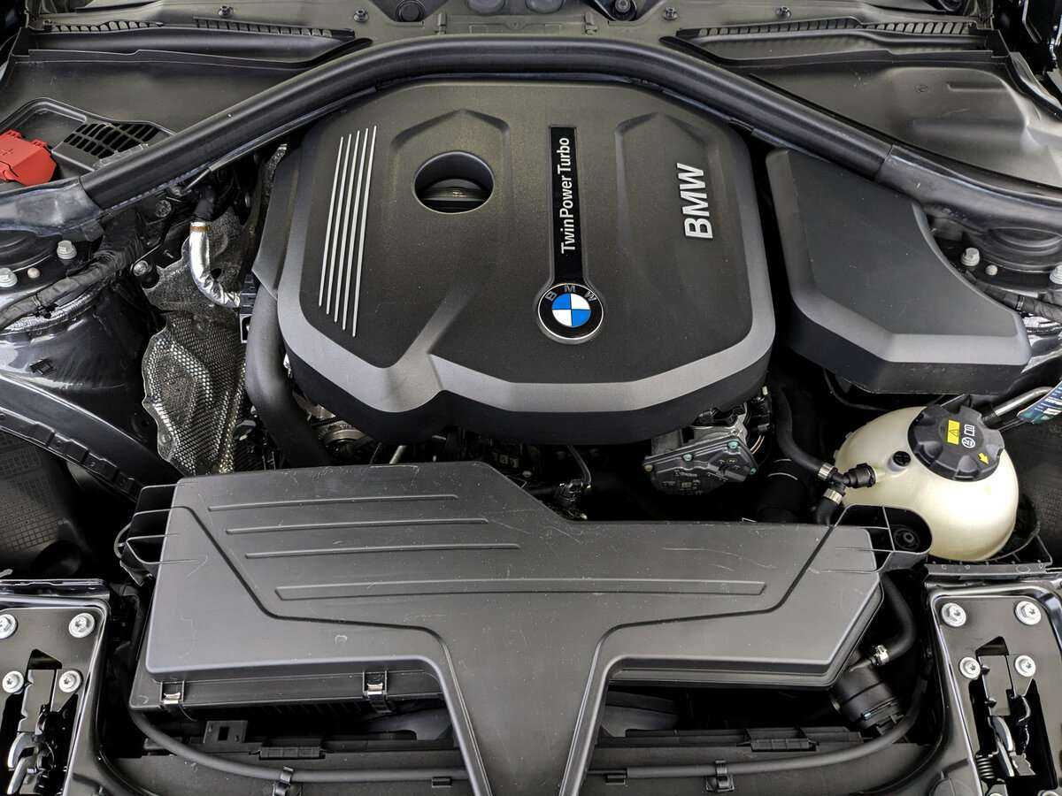 БМВ 3 серии б/у, 2018, Автоматическая. Фото: #8