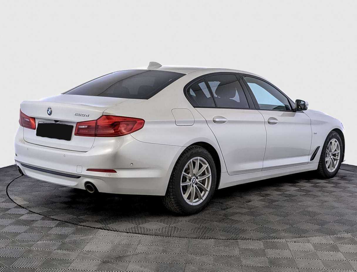 БМВ 5 серии б/у, 2017, Автоматическая. Фото: #4