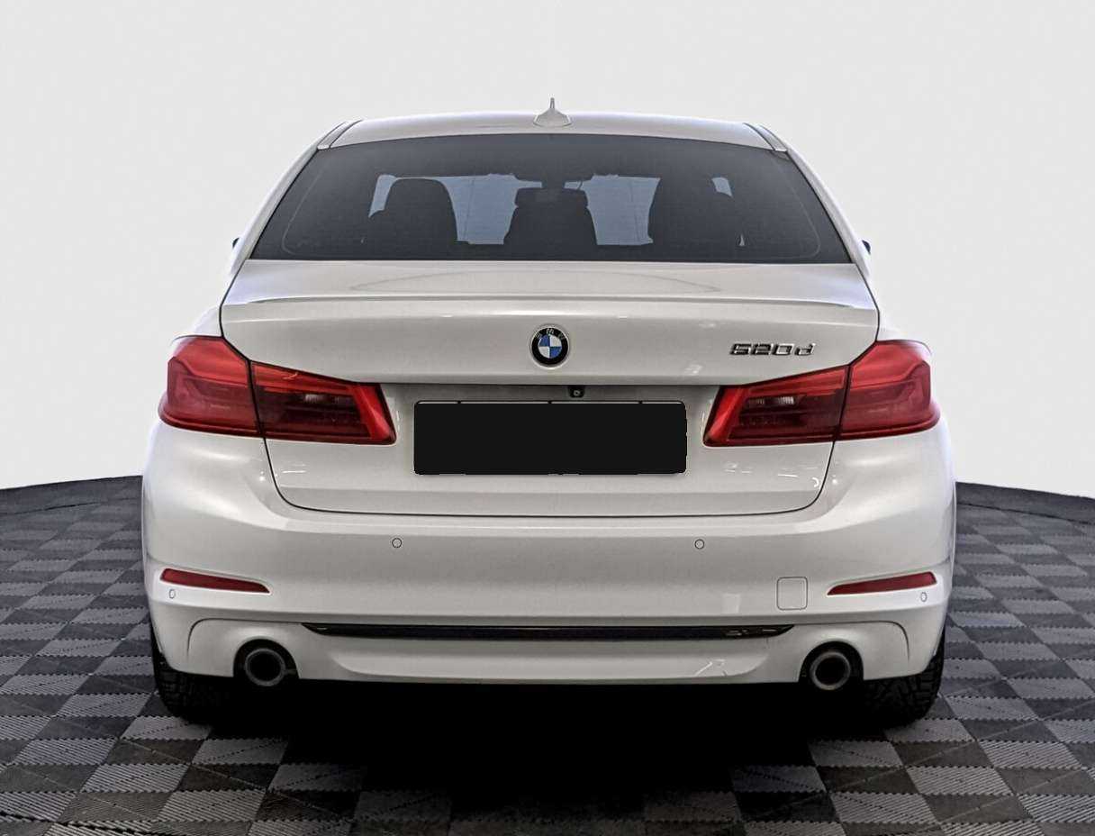 БМВ 5 серии б/у, 2017, Автоматическая. Фото: #5