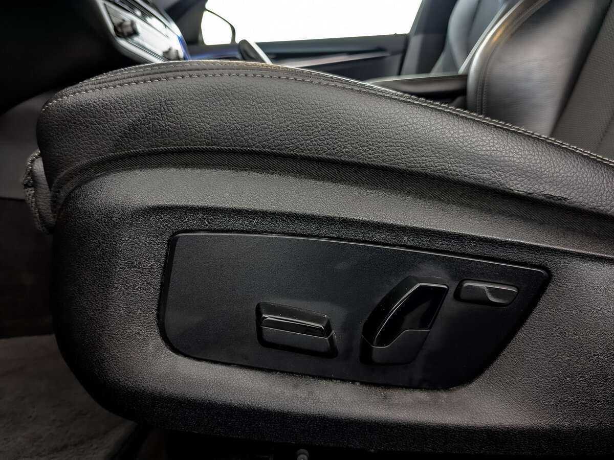 БМВ 5 серии б/у, 2017, Автоматическая. Фото: #20