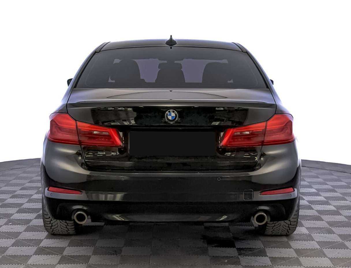 БМВ 5 серии б/у, 2017, Автоматическая. Фото: #5