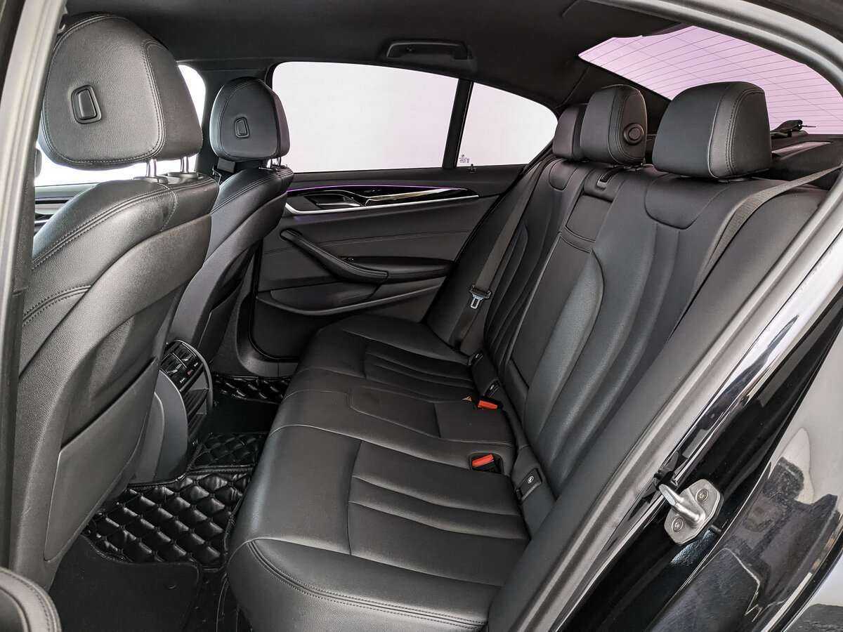 БМВ 5 серии б/у, 2017, Автоматическая. Фото: #13