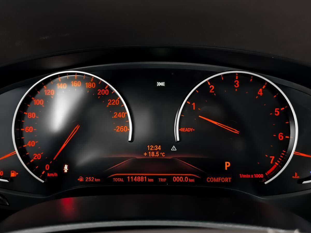 БМВ 5 серии б/у, 2017, Автоматическая. Фото: #11