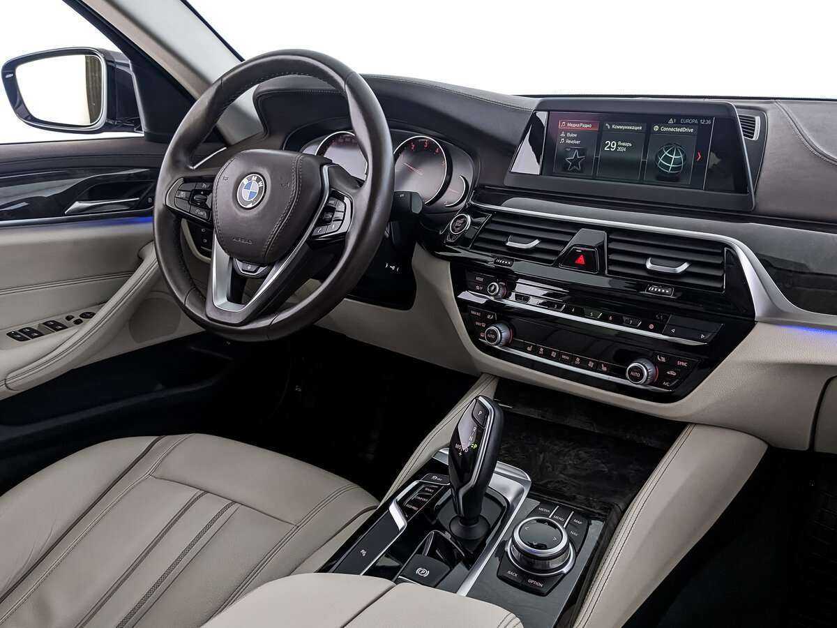 БМВ 5 серии б/у, 2017, Автоматическая. Фото: #23