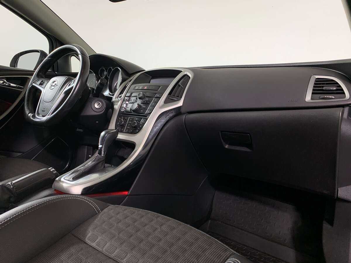 Опель Астра б/у, 2012, Автоматическая. Фото: #8