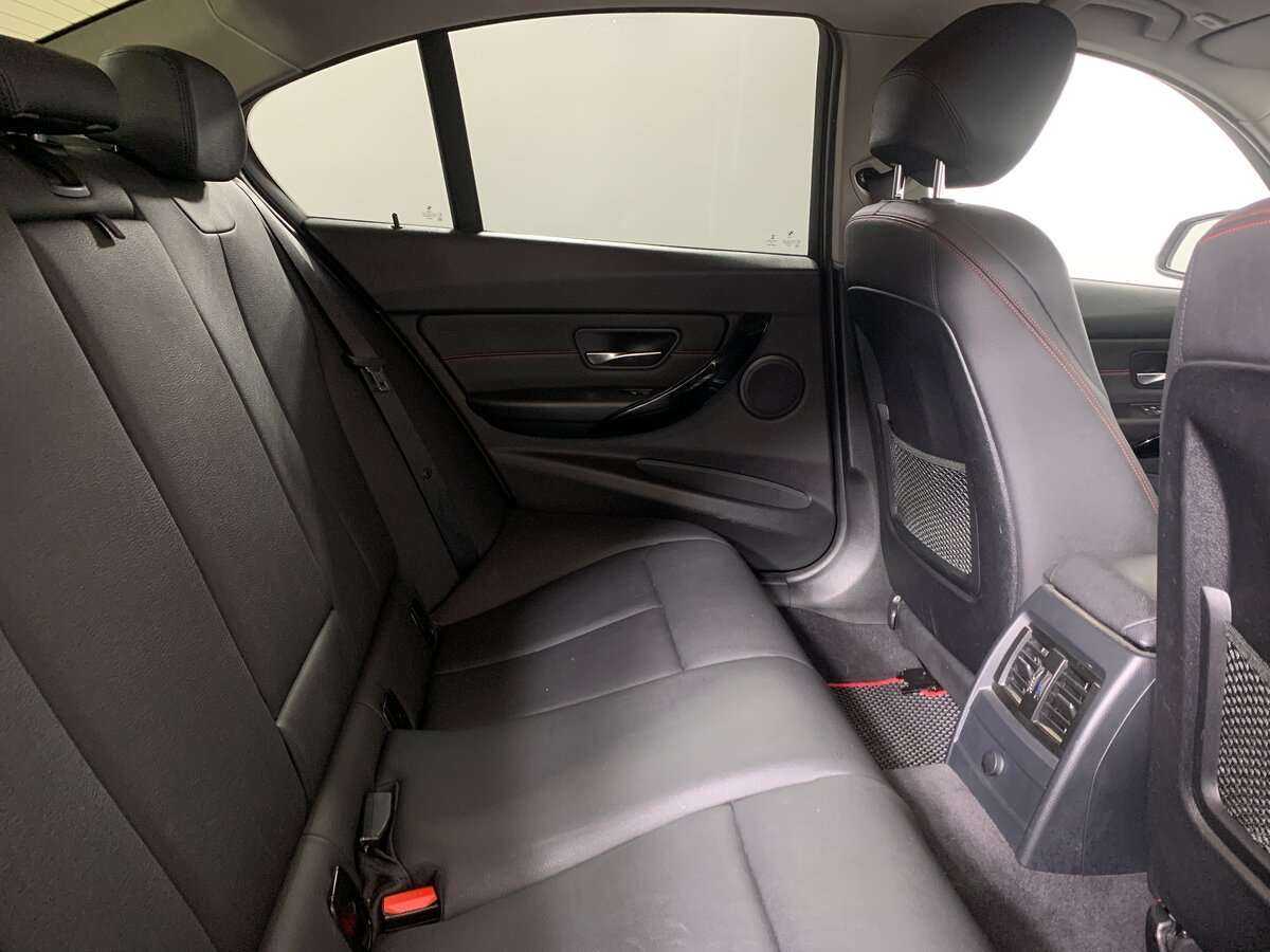 БМВ 3 серии б/у, 2013, Автоматическая. Фото: #13