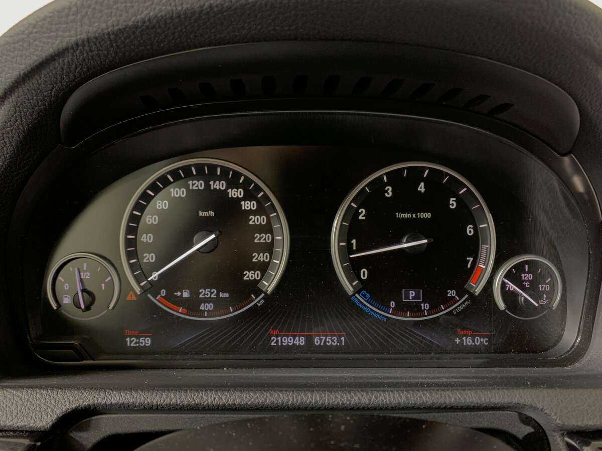 БМВ 5 серии б/у, 2012, Автоматическая. Фото: #11