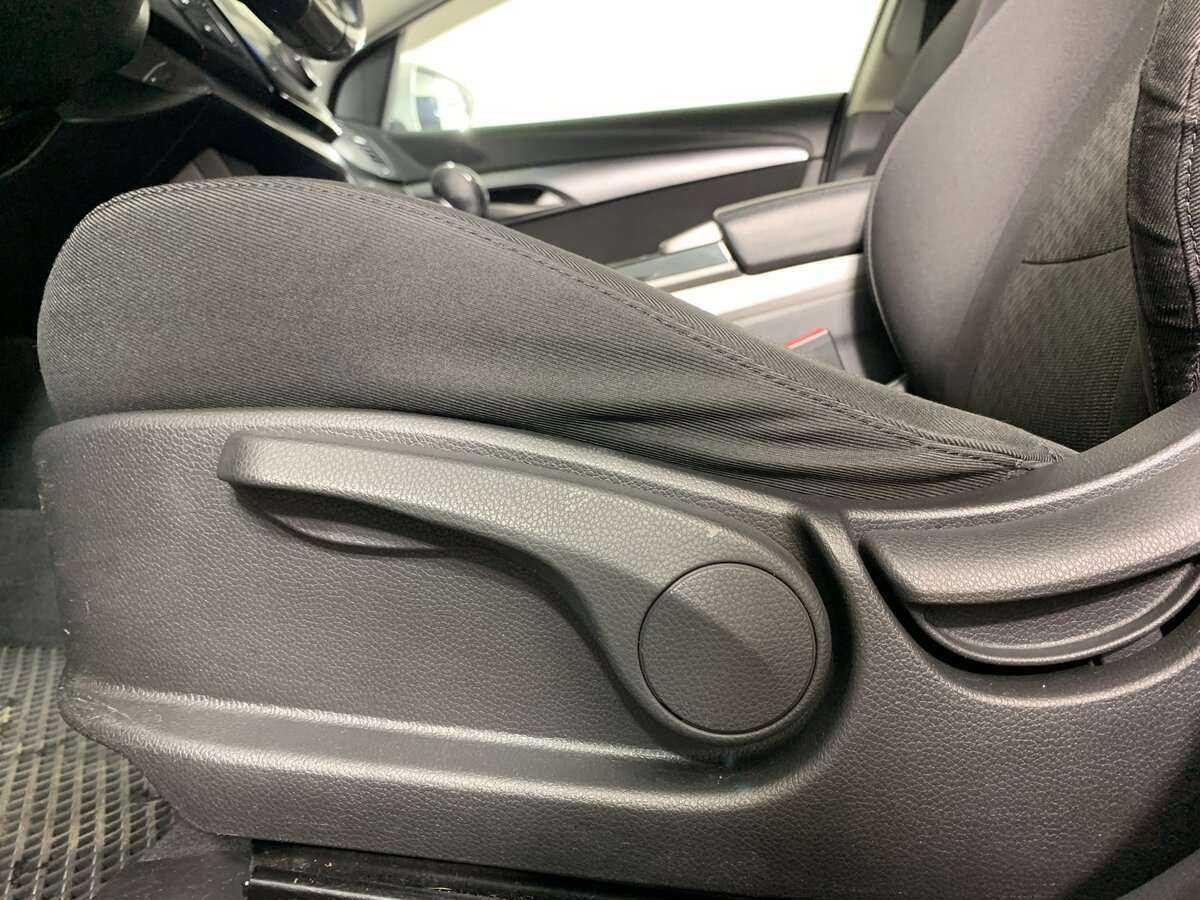 Хендай ай40 б/у, 2015, Механическая. Фото: #13