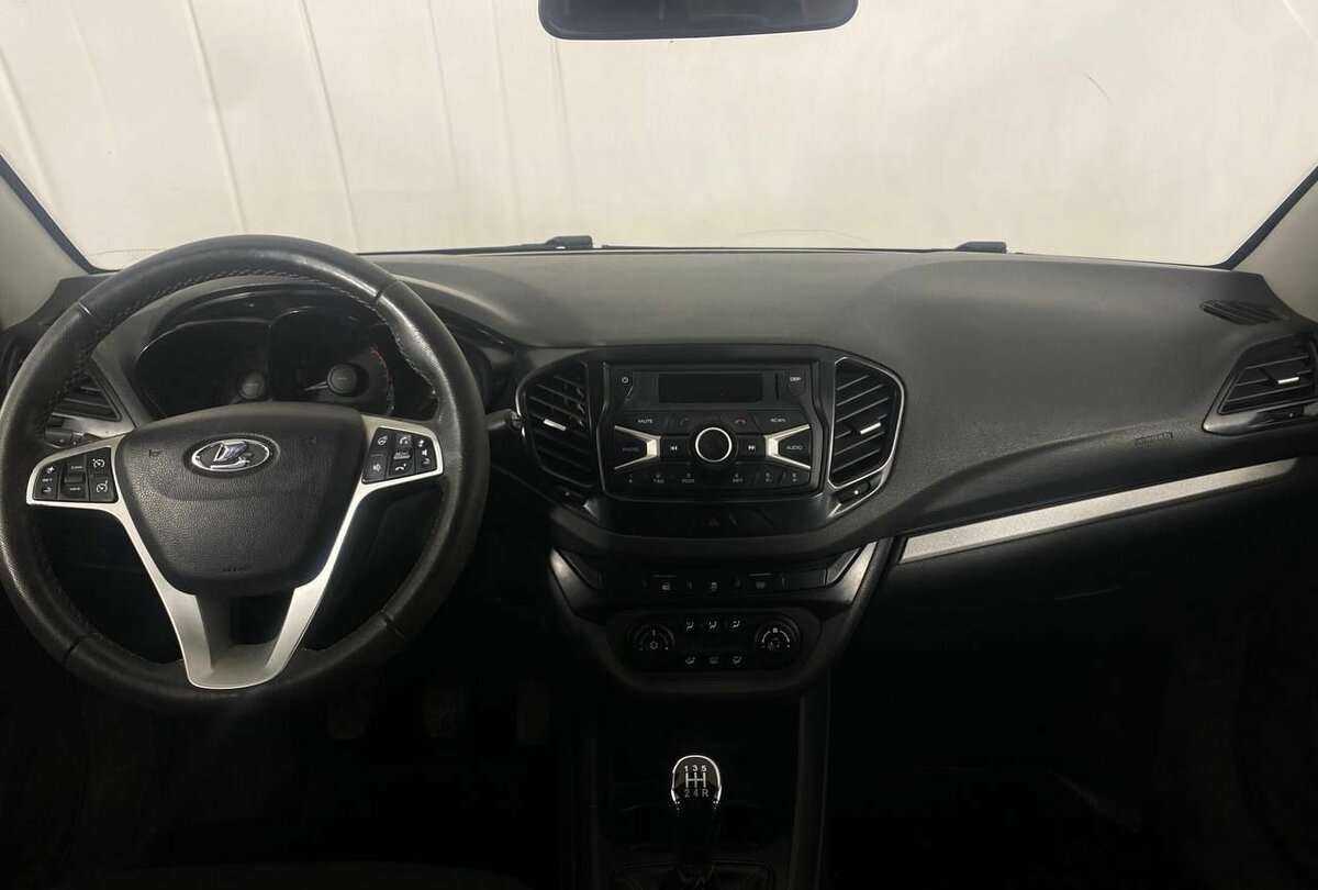 Лада (ВАЗ) Веста б/у, 2020, Механическая. Фото: #10