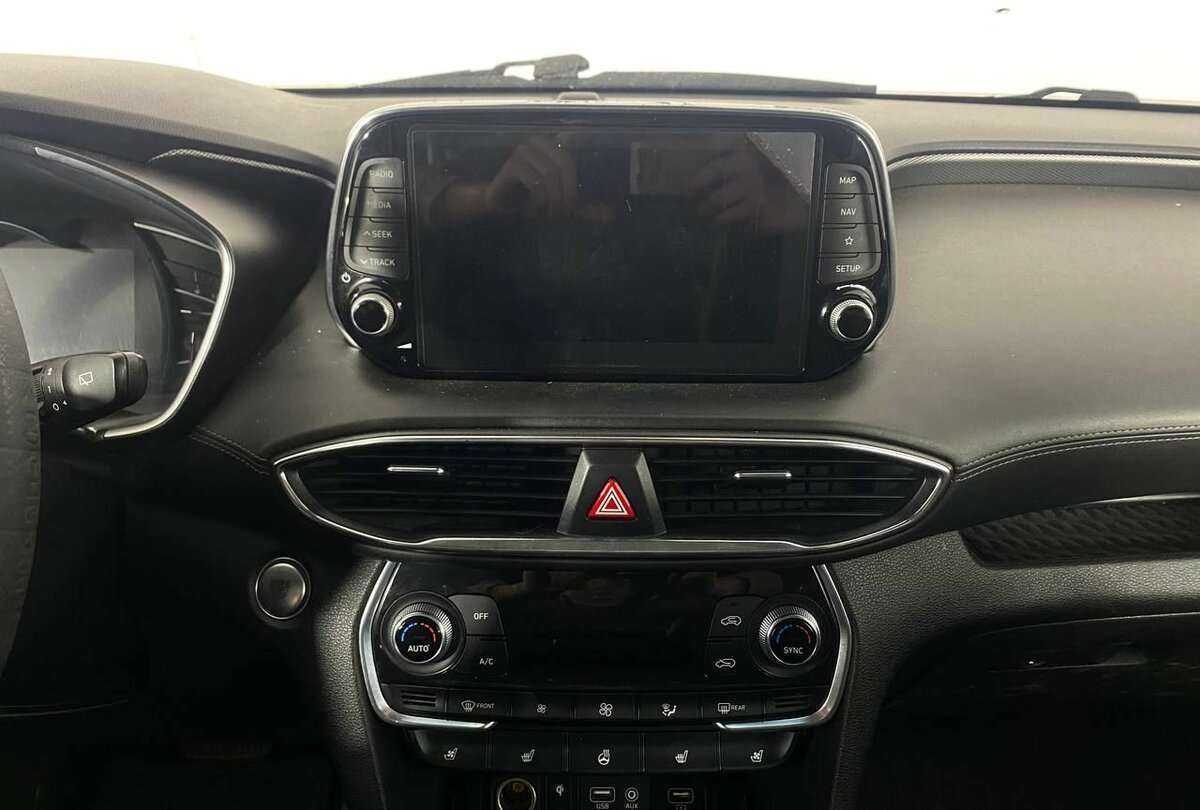 Hyundai Santa Fe б/у, 2018, Автоматическая. Фото: #11