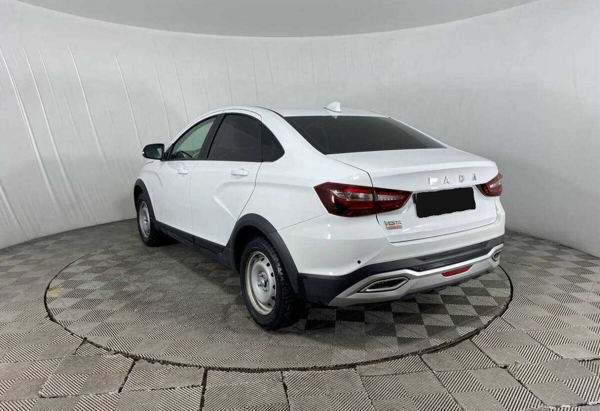 Лада (ВАЗ) Веста б/у, 2023, Механическая. Фото: #6