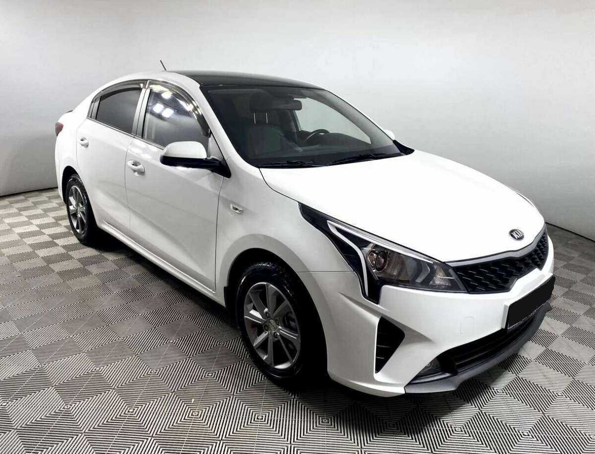 Киа Рио б/у, 2021, Автоматическая. Фото: #1