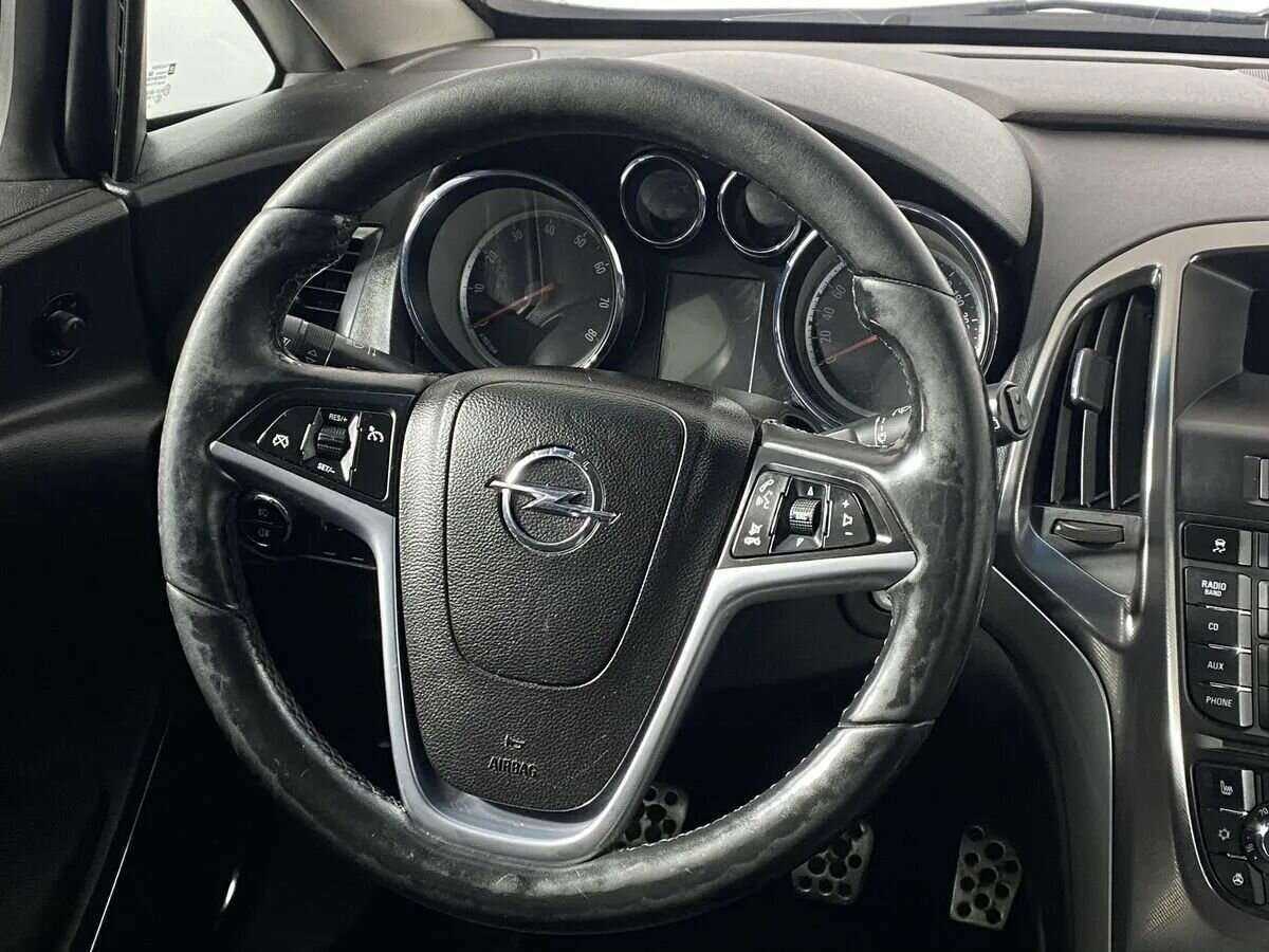 Опель Астра б/у, 2012, Механическая. Фото: #10
