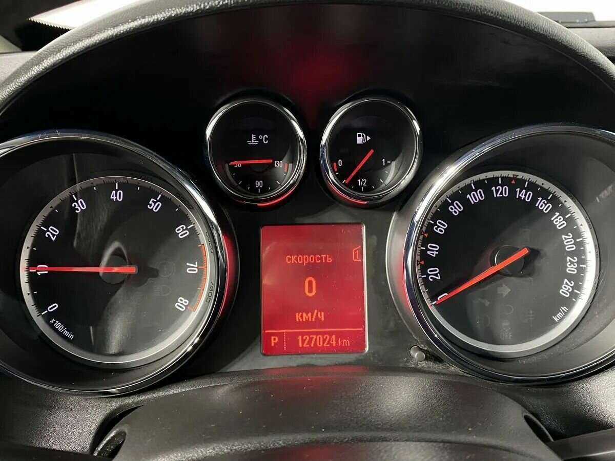 Опель Астра б/у, 2013, Автоматическая. Фото: #16