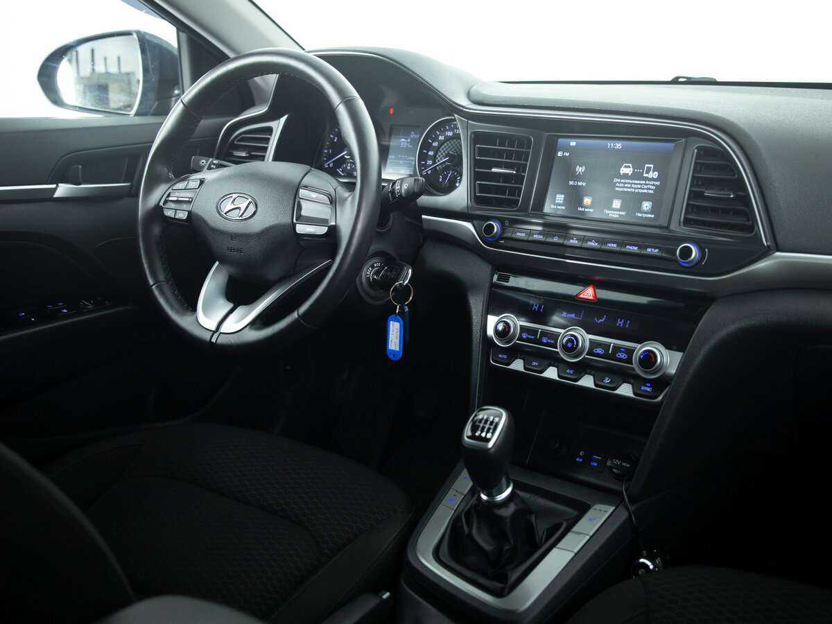 Hyundai Elantra б/у, 2020, Механическая. Фото: #12