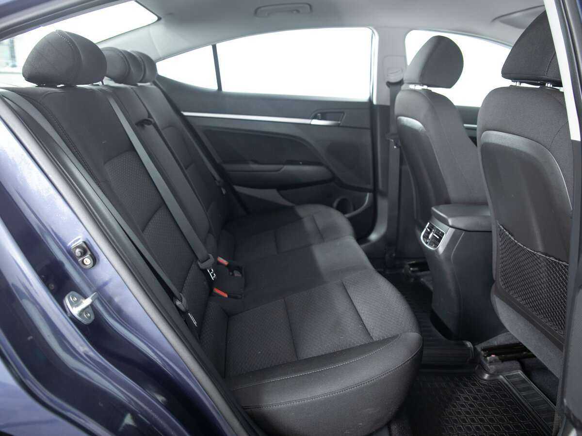 Hyundai Elantra б/у, 2020, Механическая. Фото: #20