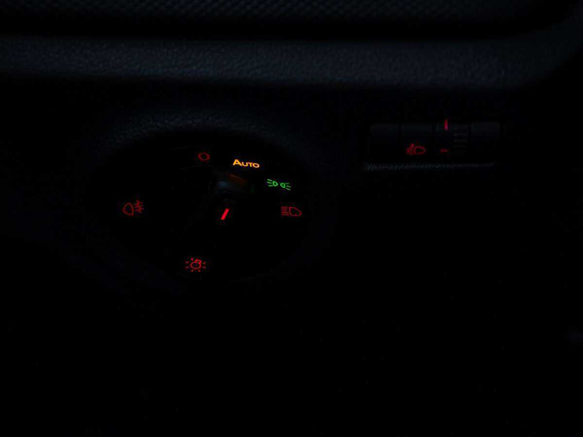 Фольксваген Поло б/у, 2020, Механическая. Фото: #13