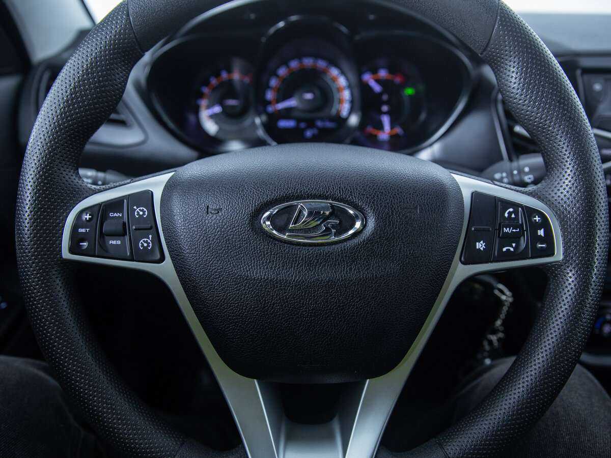 Лада (ВАЗ) Веста б/у, 2018, Механическая. Фото: #8