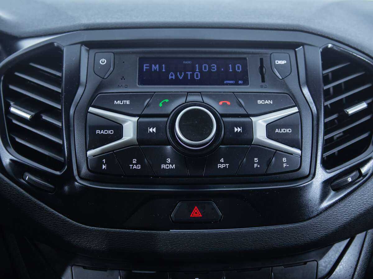 Лада (ВАЗ) Веста б/у, 2018, Механическая. Фото: #15