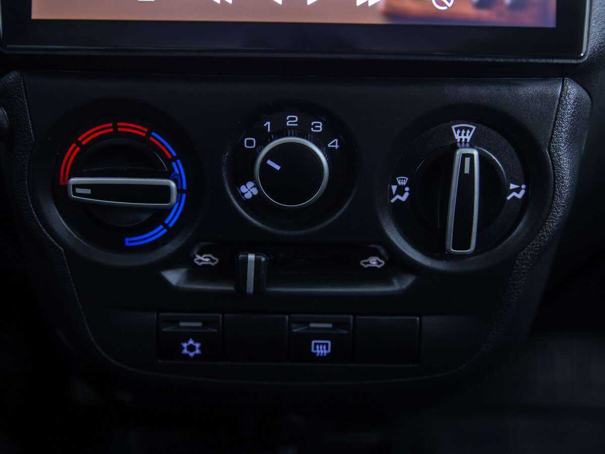 Лада (ВАЗ) Гранта б/у, 2023, Механическая. Фото: #13