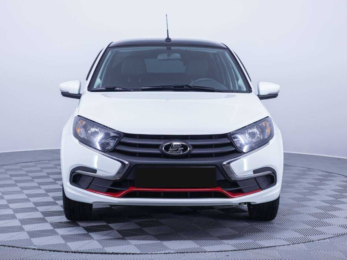 Лада (ВАЗ) Гранта б/у, 2023, Механическая. Фото: #1