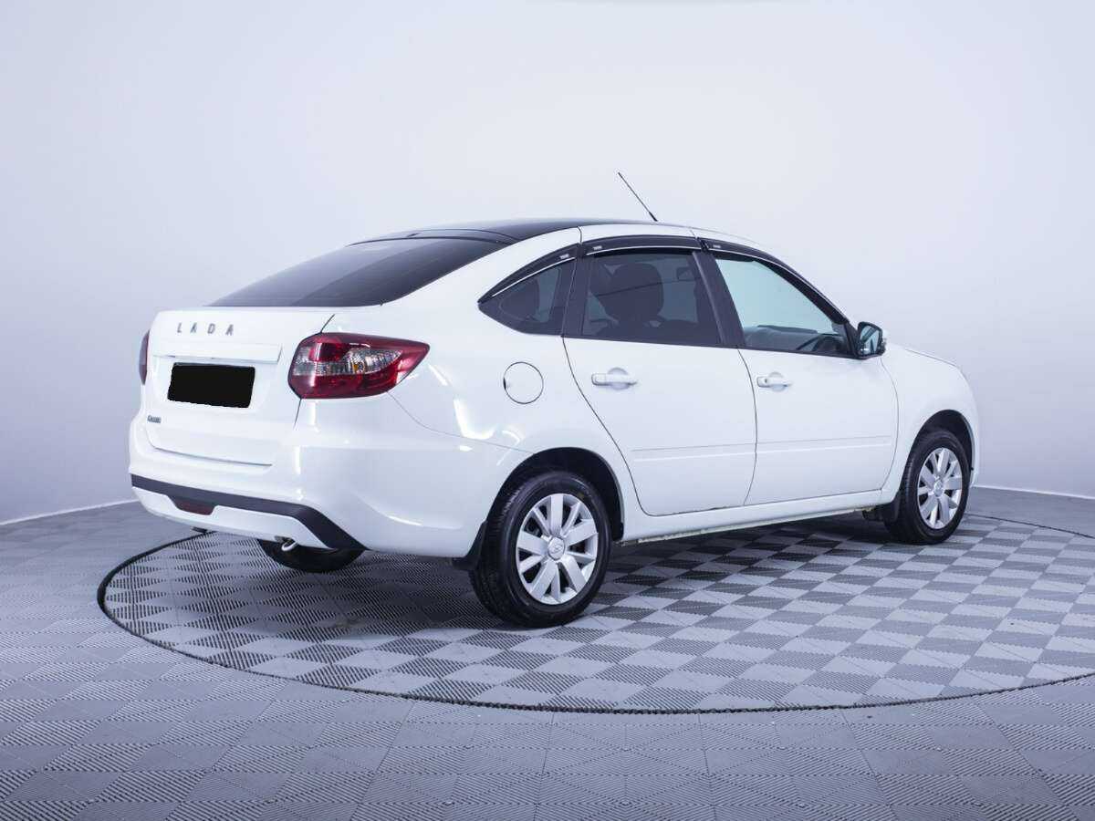 Лада (ВАЗ) Гранта б/у, 2023, Механическая. Фото: #4