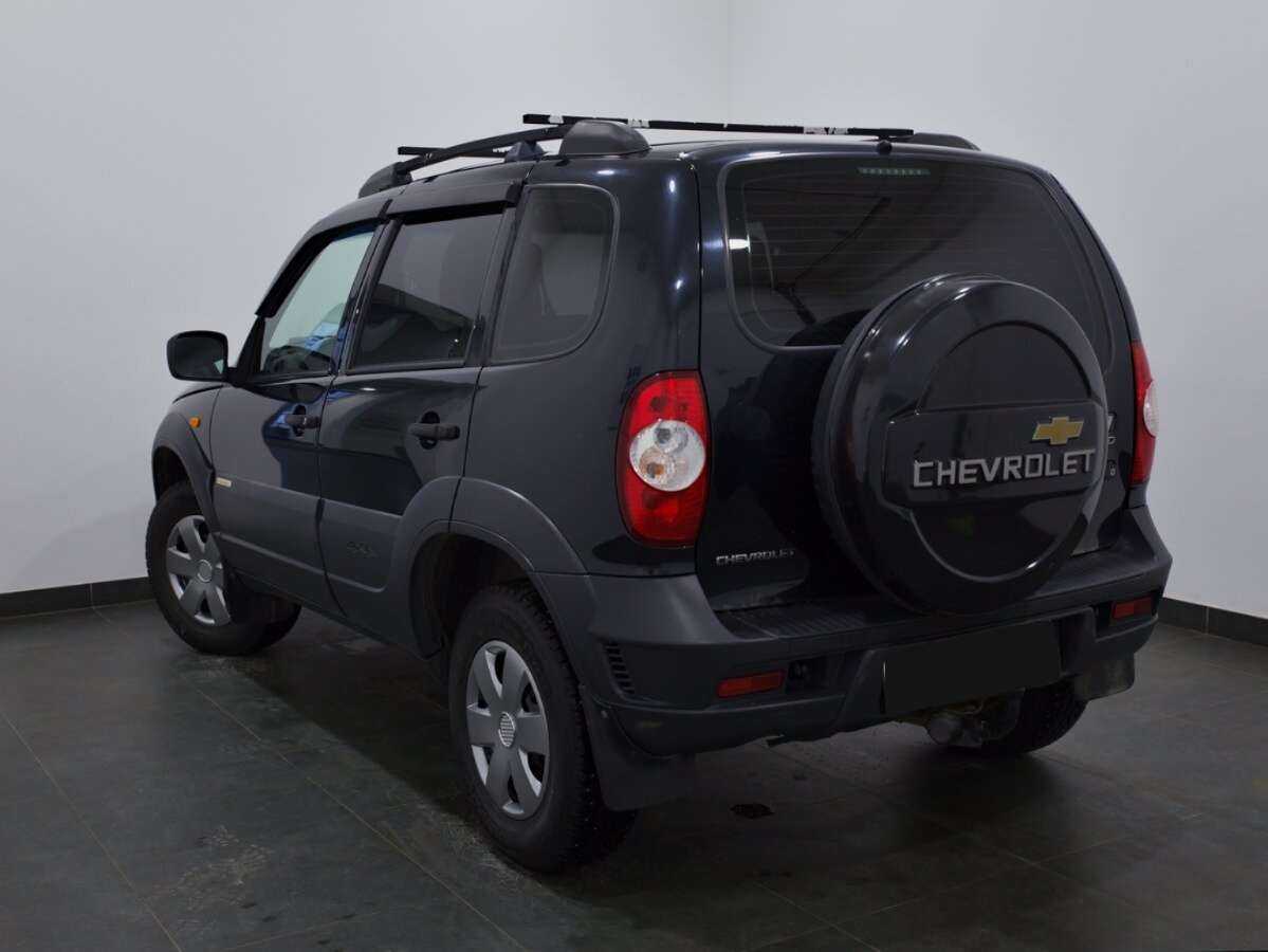 Chevrolet Niva б/у, 2017, Механическая. Фото: #4