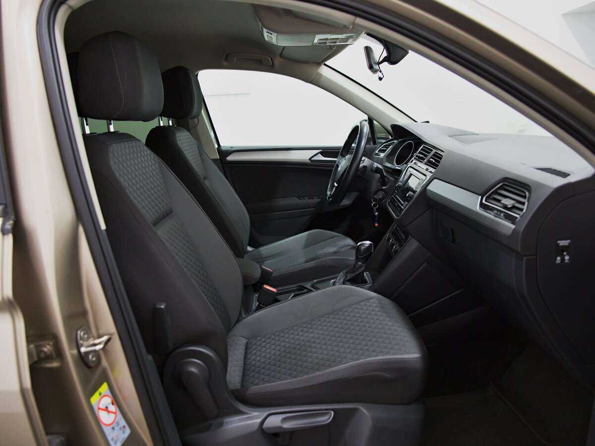 Volkswagen Tiguan б/у, 2018, Роботизированная. Фото: #5