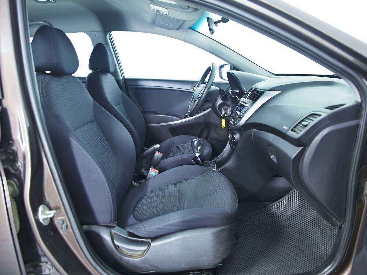 Хендай Солярис б/у, 2015, Механическая. Фото: #9