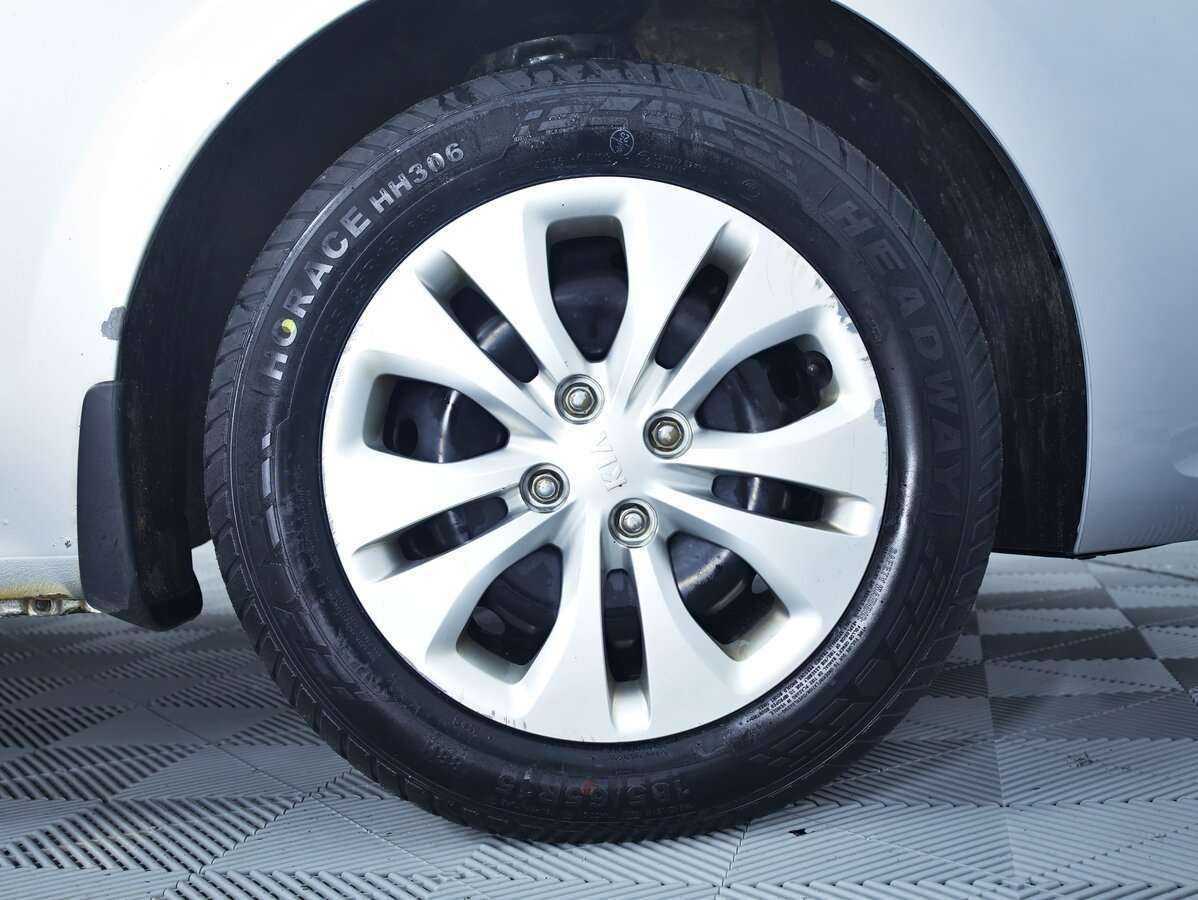 Киа Рио б/у, 2017, Механическая. Фото: #8