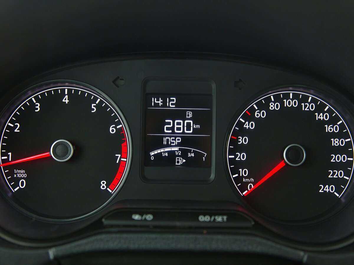 Фольксваген Поло б/у, 2018, Механическая. Фото: #12