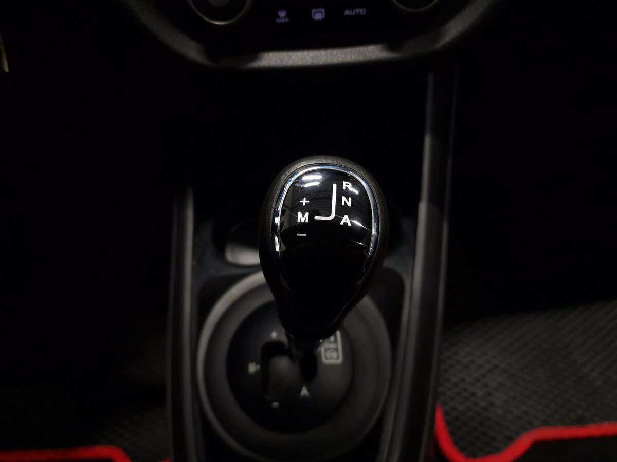 Лада (ВАЗ) Веста б/у, 2018, Роботизированная. Фото: #7