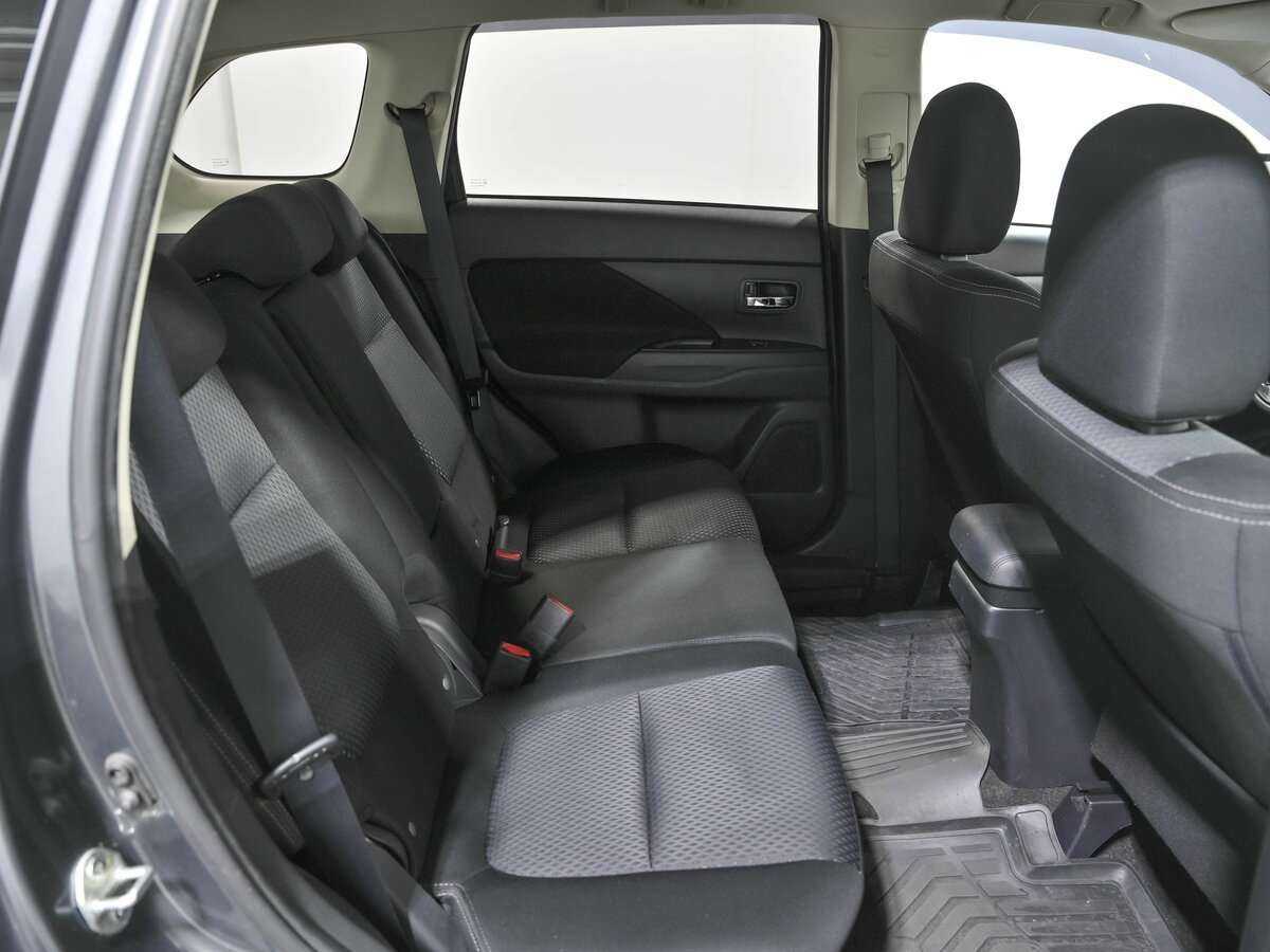 Митсубиши Оутлэндер б/у, 2018, Вариатор. Фото: #15